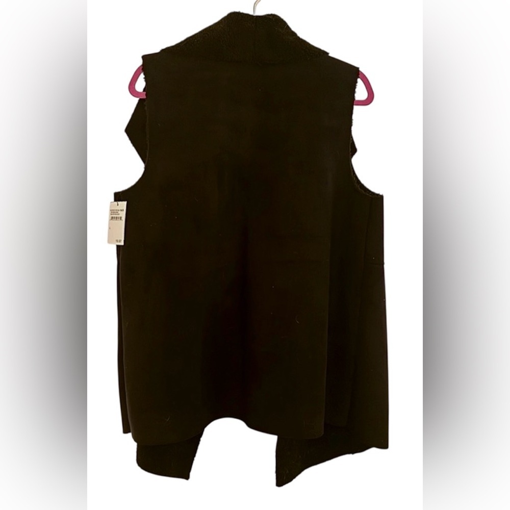 NWT Susina Black Shearling Vest - Picture 2 of 5